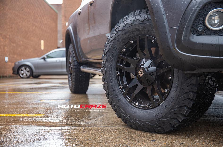 MERCEDES X CLASS CLIFF MATTE BLACK 