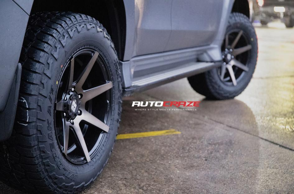 MITSUBISHI PAJERO AVALANCHE MACHINED FACE MATTE BLACK DARK TINT