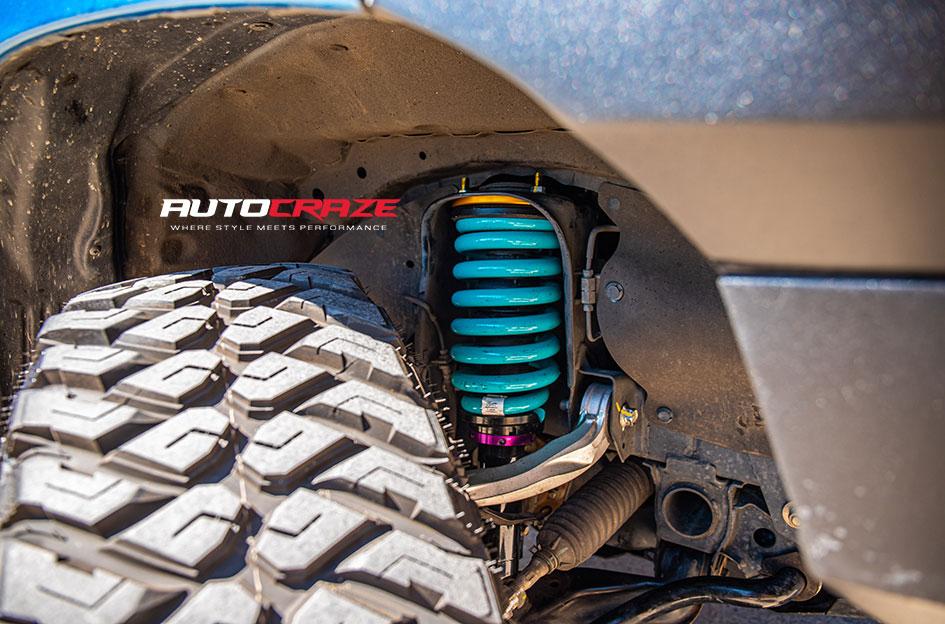 MITSUBISHI TRITON MO970 SATIN BLACK MILLED ACCENTS