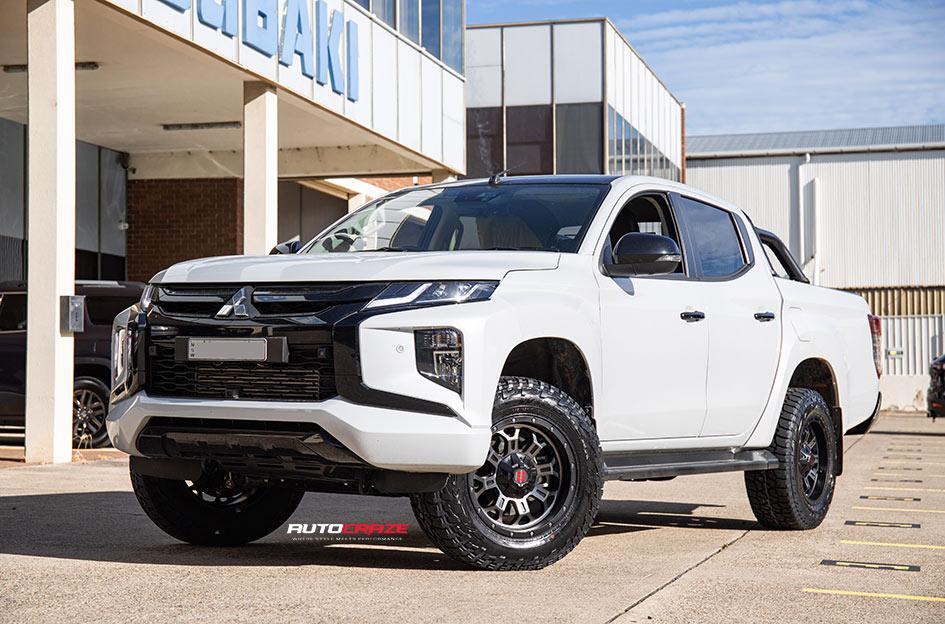 MITSUBISHI TRITON RAMAZAN BLACK MACHINED