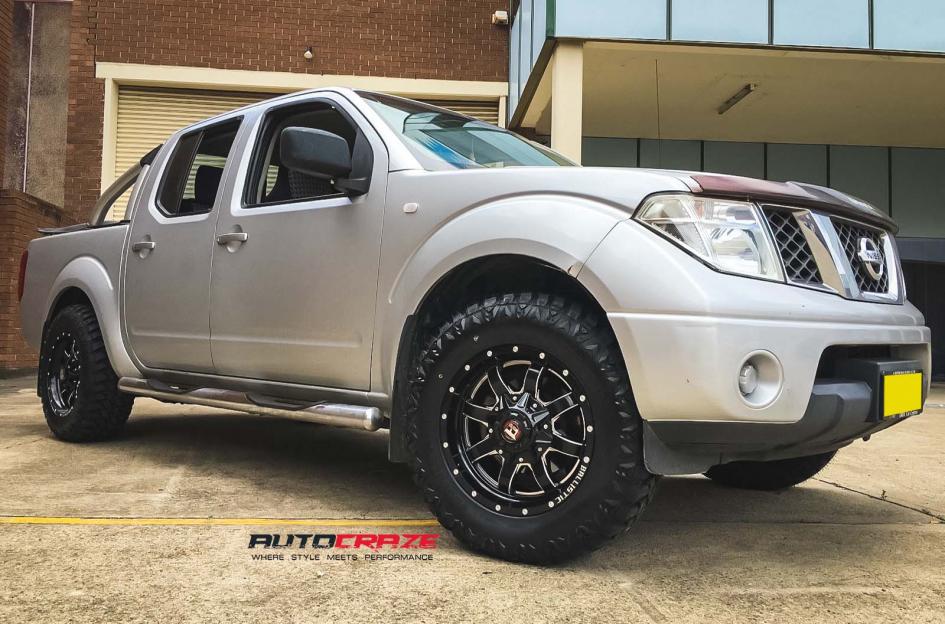 NISSAN NAVARA ANVIL GLOSS BLACK MILLED ACCENTS