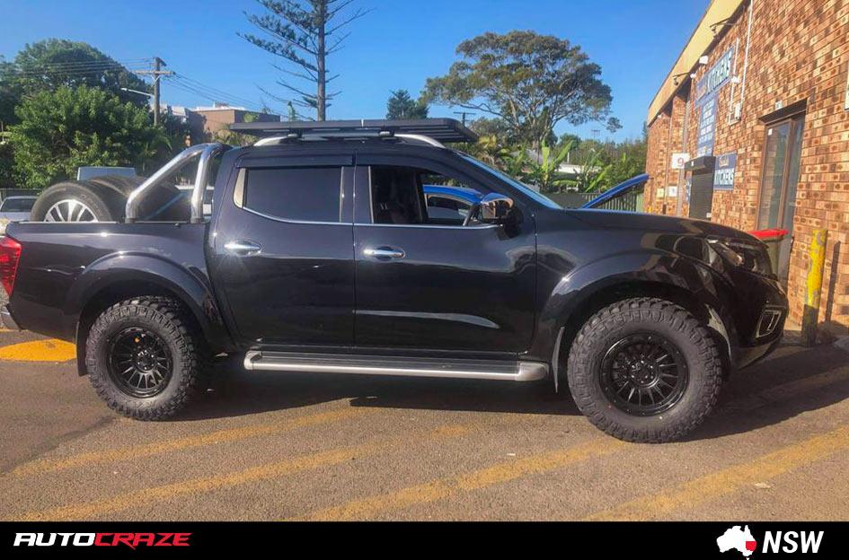 NISSAN NAVARA KM542 IMPACT SATIN BLACK