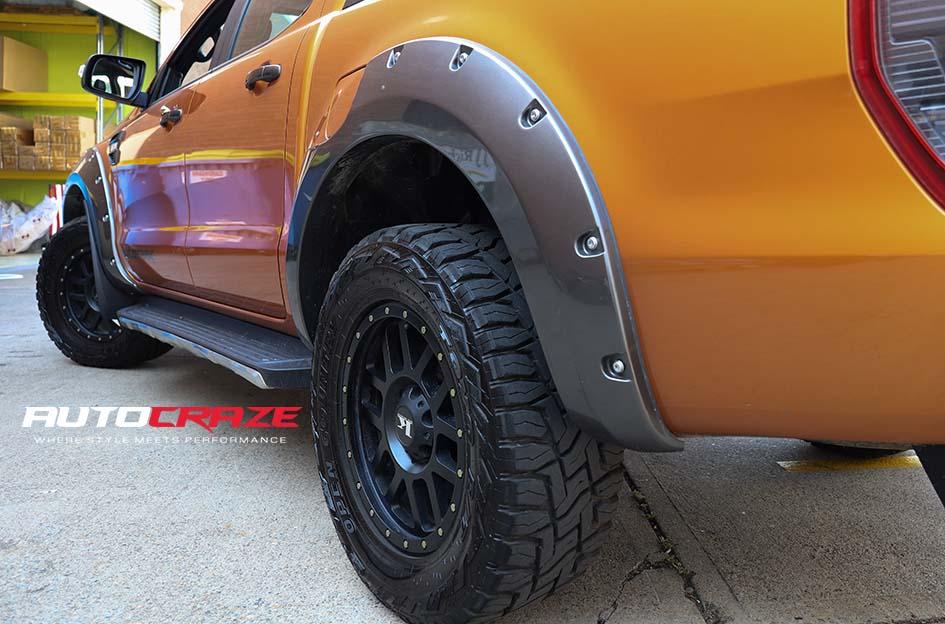 FORD-RANGER-TREMOR-SATIN-BLACK