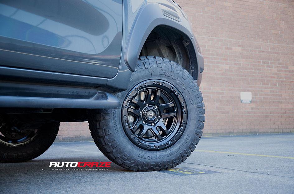 TOYOTA HILUX N80 4WD AMMO MATTE BLACK