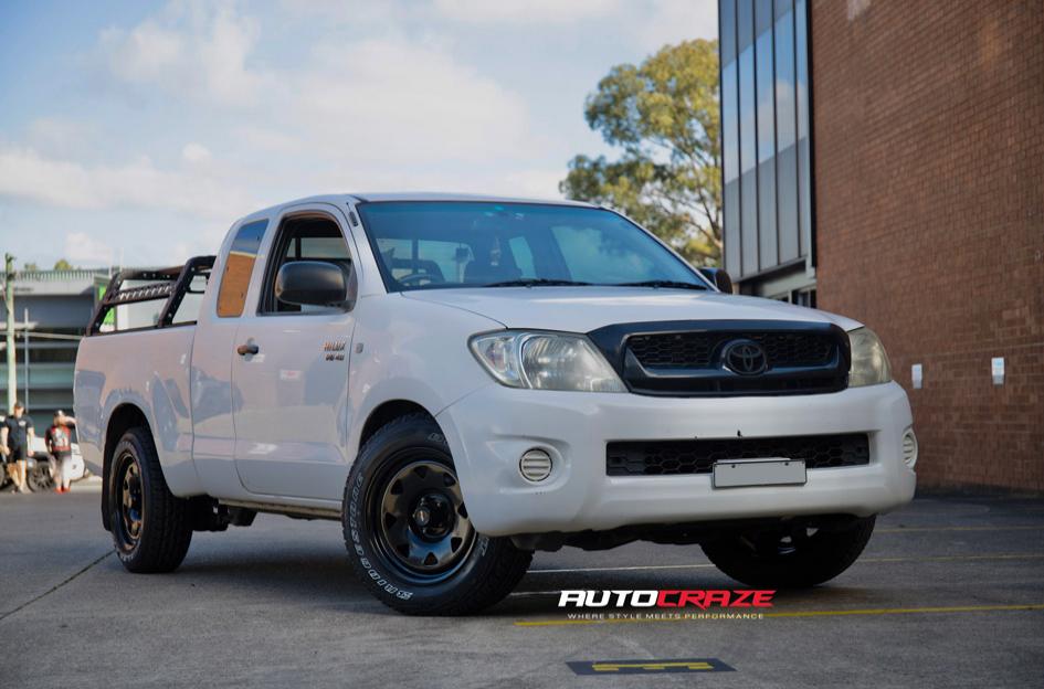 TOYOTA HILUX 2WD (2005 ONWARDS) TERRA SATIN BLACK