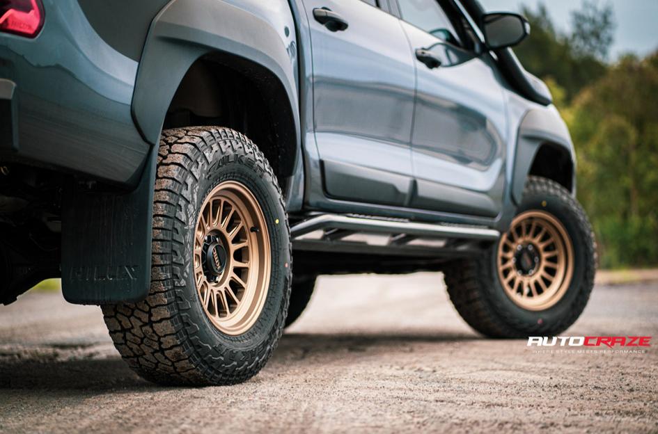 TOYOTA HILUX N80 RUGGED X IMPACT OL MATTE BRONZE