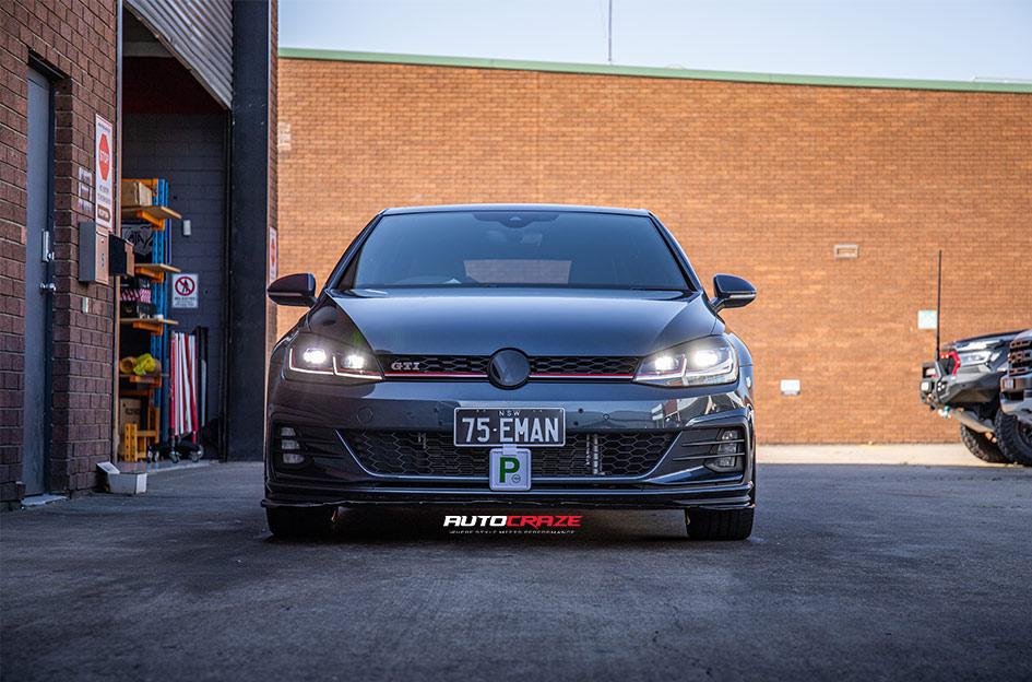 VOLKSWAGEN-GOLF-TARO-GLOSS-BLACK