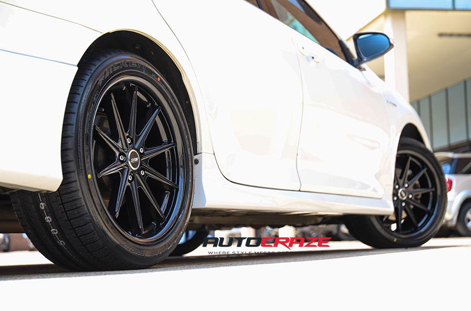 TOYOTA AURION MONACO GLOSS BLACK