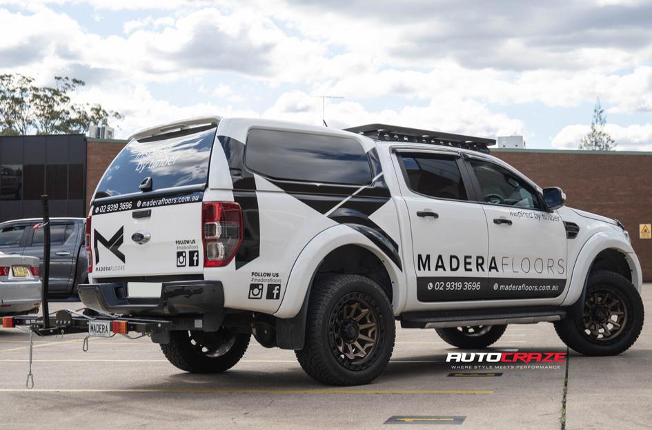 FORD RANGER COVERT BRONZE BLACK LIP