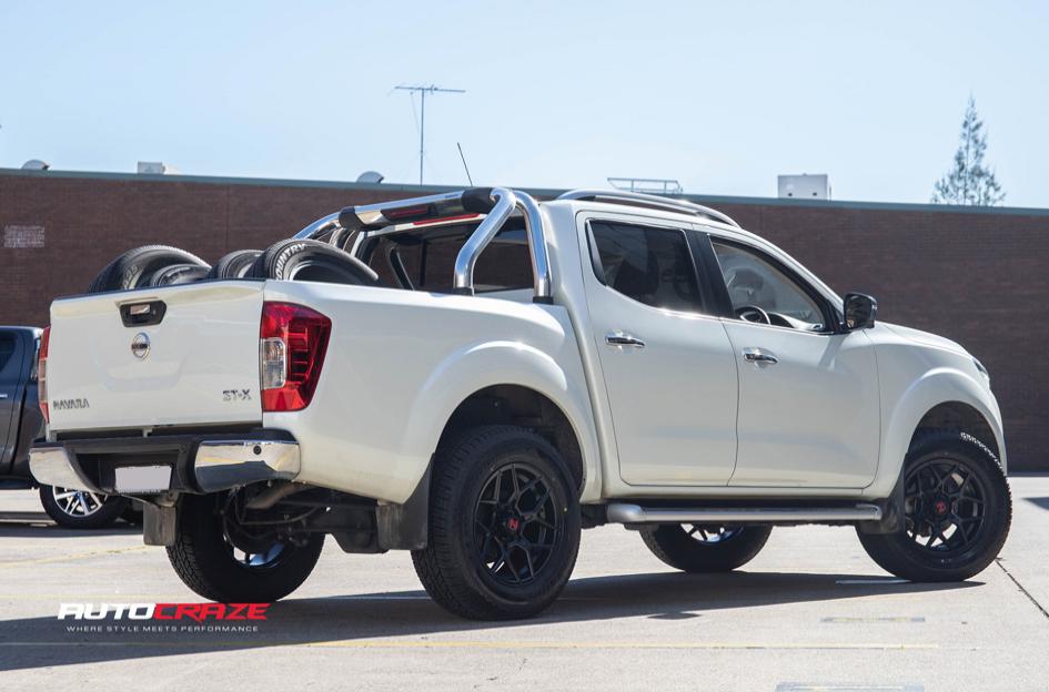 NISSAN NAVARA SABBATH MATTE BLACK
