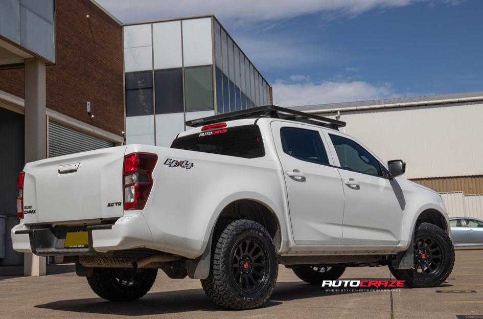 ISUZU DMAX NOMAD VICTIM MATTE BLACK
