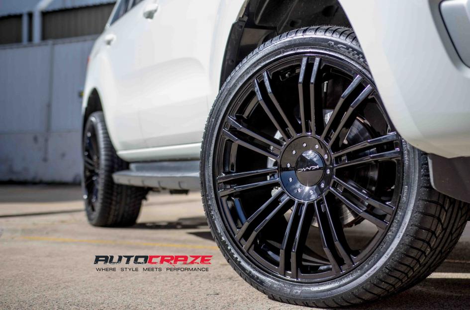 FORD EVEREST D2 GLOSS BLACK