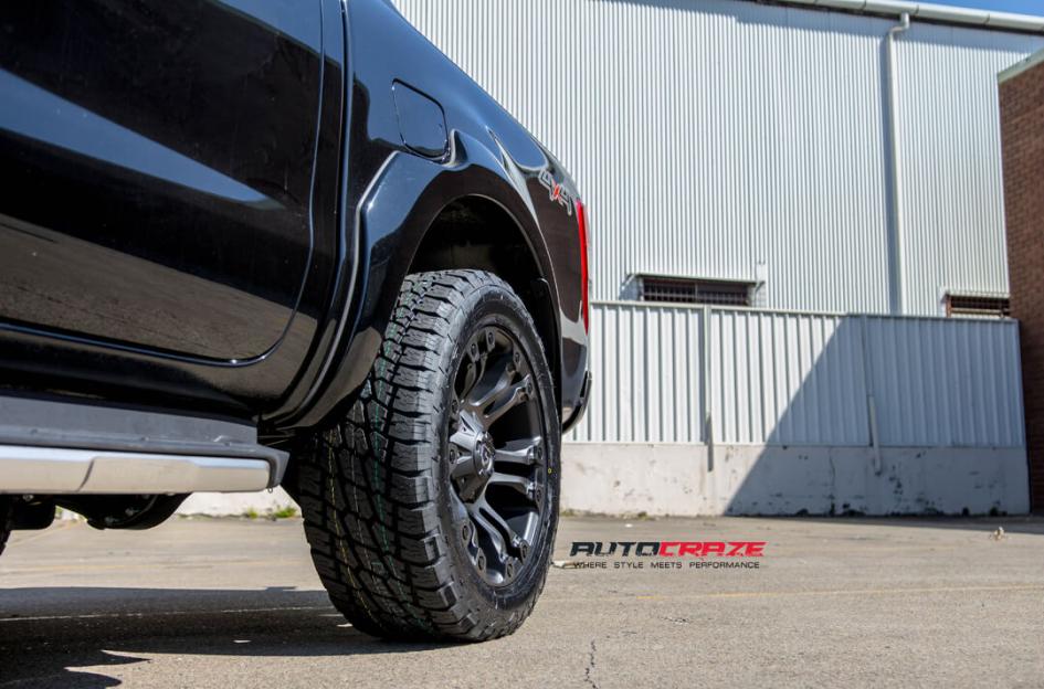 FORD-RANGER-VAPOR-BLACK-MACHINED-WITH-DARK-TINT