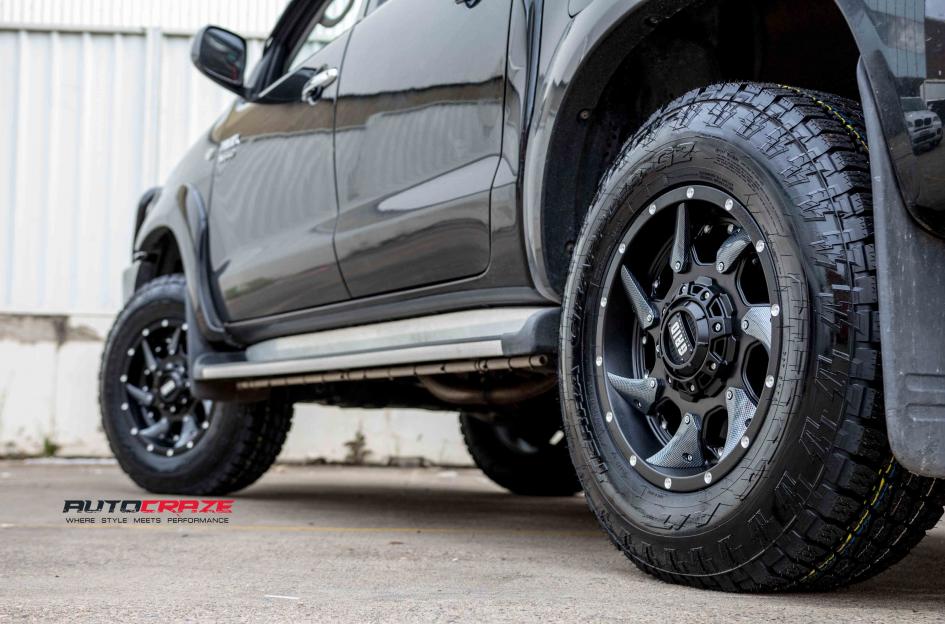 TOYOTA HILUX N70 4WD GD01 GRAPHITE MILLED ACCENTS WITH CHROME INSERTS