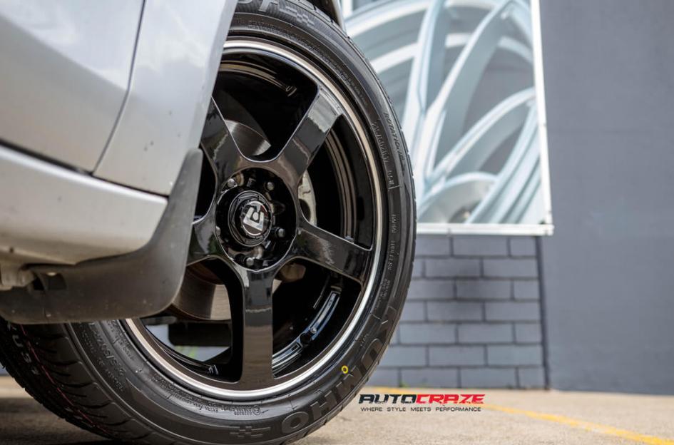 MITSUBISHI LANCER MR116 GLOSS BLACK MACHINED EDGE