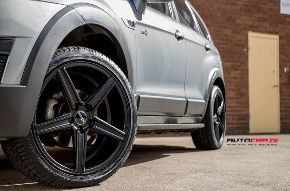 HOLDEN CAPTIVA ASSAULT SATIN BLACK
