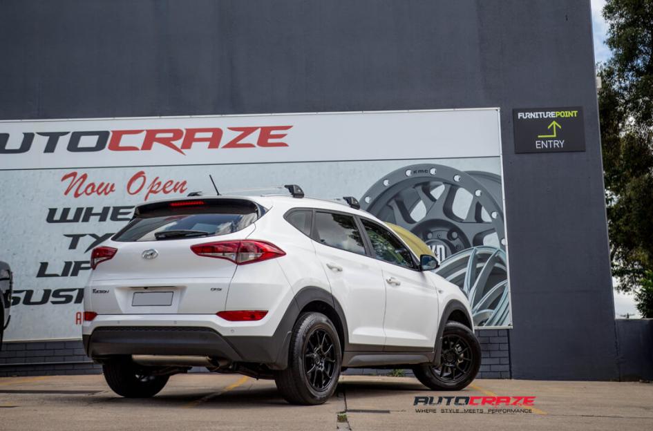 HYUNDAI TUCSON MESSINA MATTE BLACK