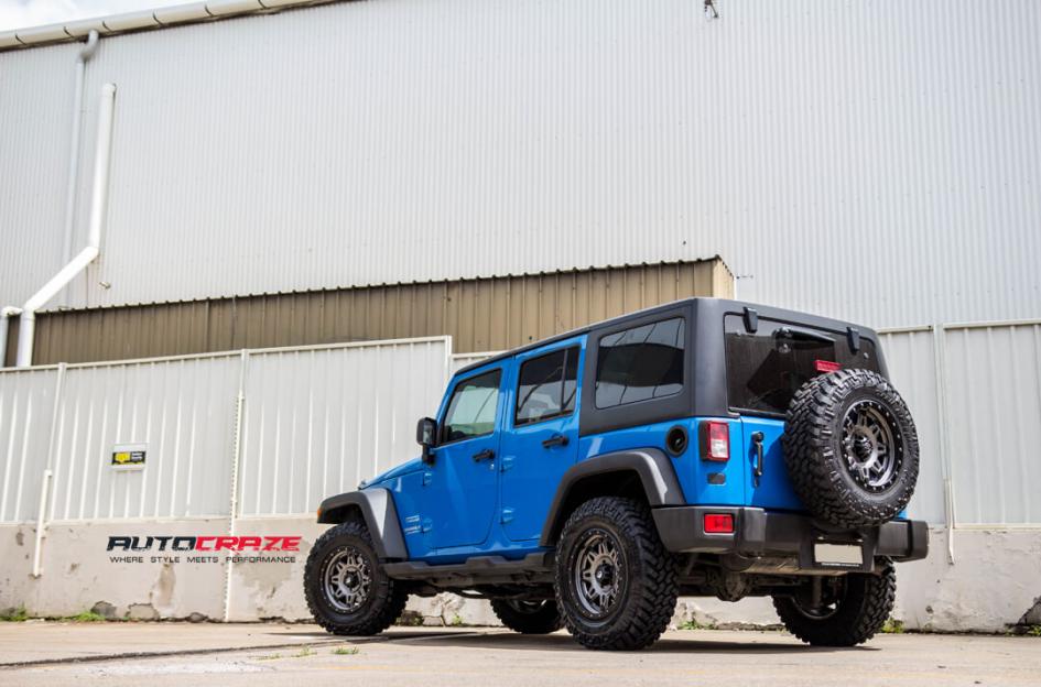 JEEP WRANGLER HOSTAGE III MATTE ANTHRACITE WITH BLACK RING