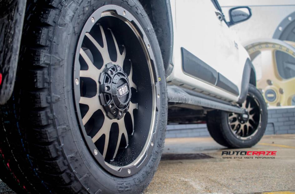 TOYOTA HILUX N80 4WD GD02 MATTE BLACK MACHINED FACE 