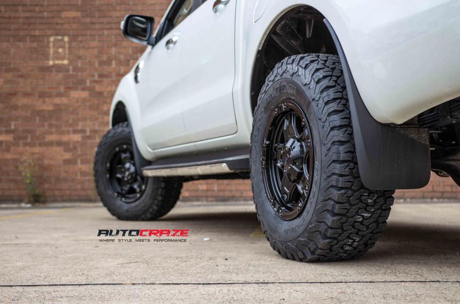 FORD-RANGER-T10-GLOSS-BLACK-MILLED-SPOKE-EDGE-2