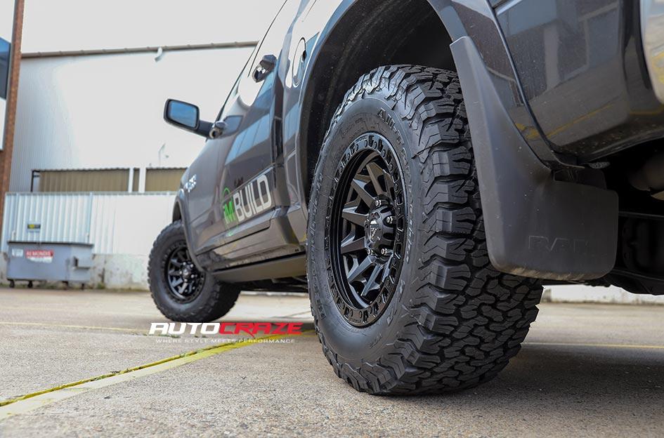 DODGE RAM COVERT MATTE BLACK
