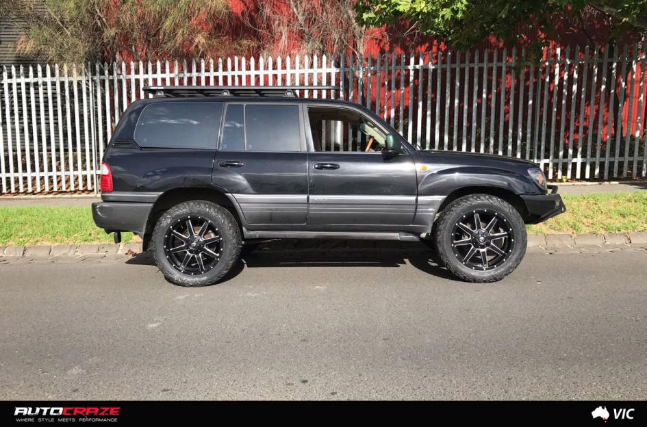 LEXUS-LX-470-MAVERICK-GLOSS-BLACK-MILLED-ACCENTS