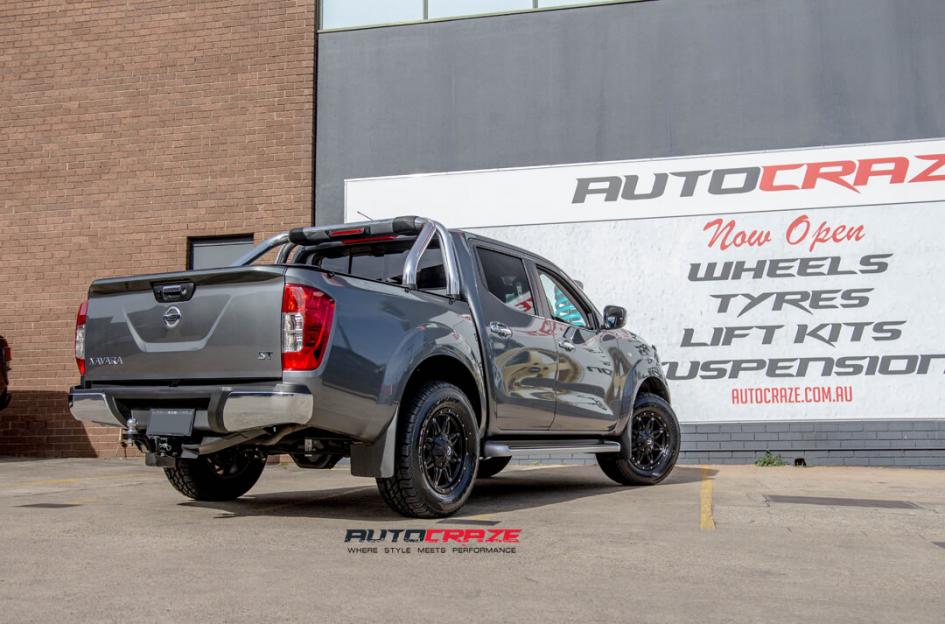 NISSAN NAVARA HOSTAGE MATTE BLACK