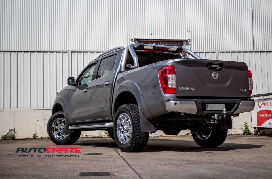 NISSAN NAVARA RIOT XD CHROME