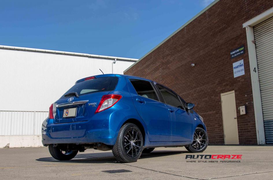 TOYOTA-YARIS-POISON-BLACK-MACHINED-FACED