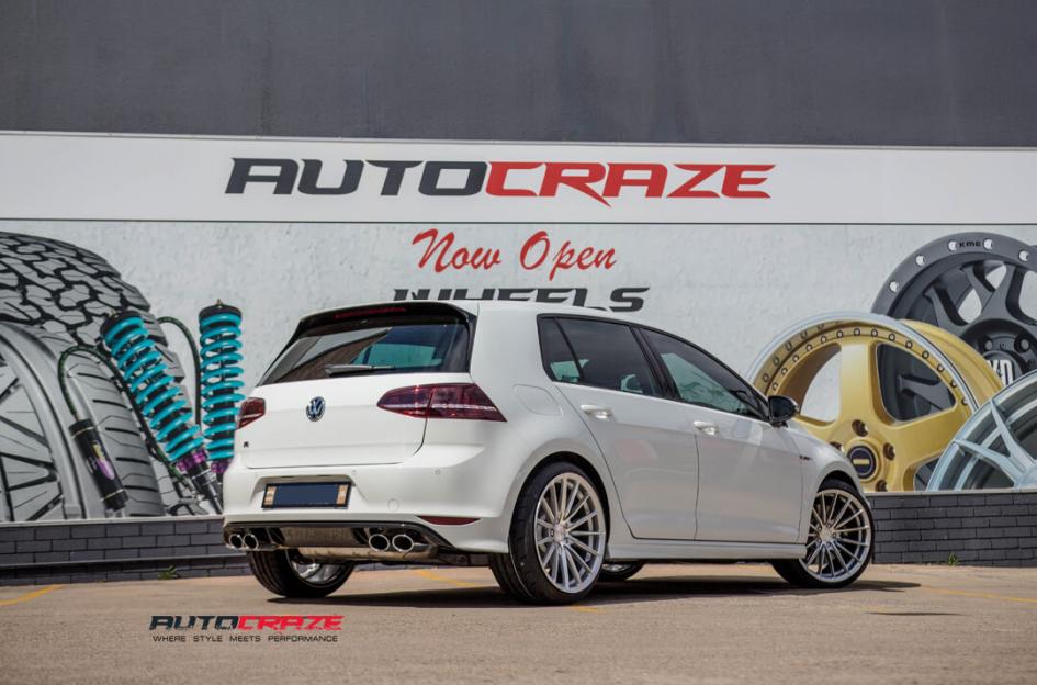 VOLKSWAGEN GOLF SF09 SILVER MACHINED