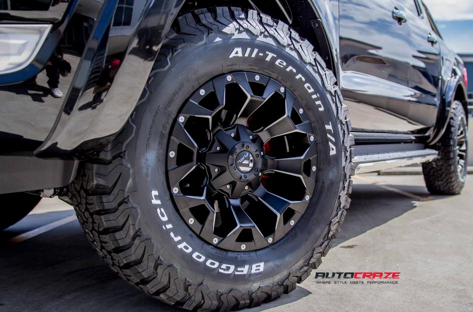 FORD RANGER ASSAULT GLOSS BLACK MILLED ACCENTS 8