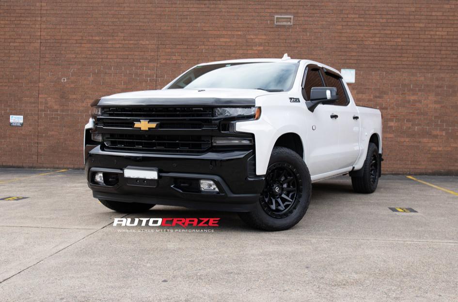 CHEVROLET SILVERADO COVERT MATTE BLACK