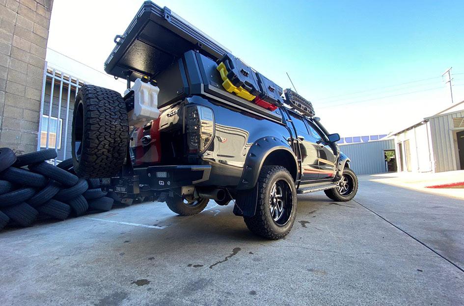 FORD RANGER FFC30 CUSTOM ANTHRACITE WITH CANDY APPLE RED ACCENT