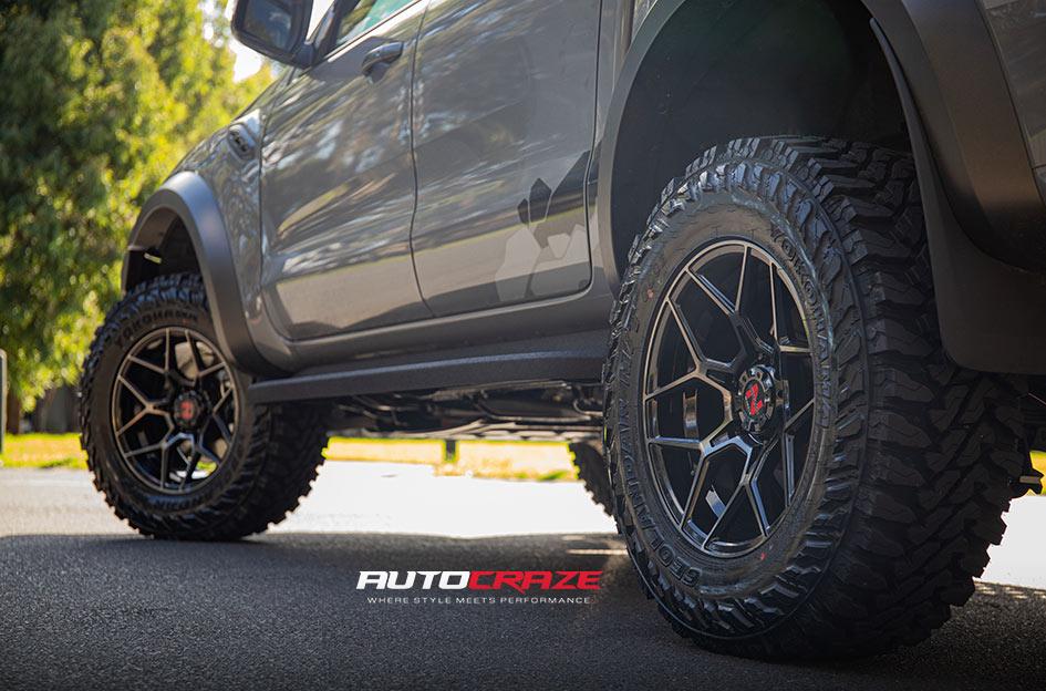 FORD RANGER RAPTOR SABBATH GREY DARK TINT