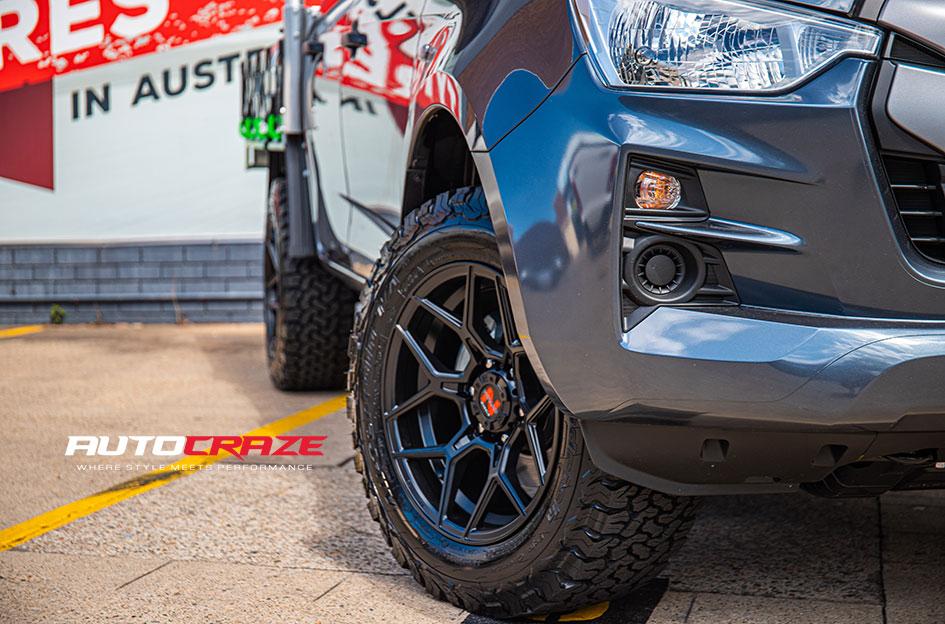 ISUZU DMAX SABBATH MATTE BLACK