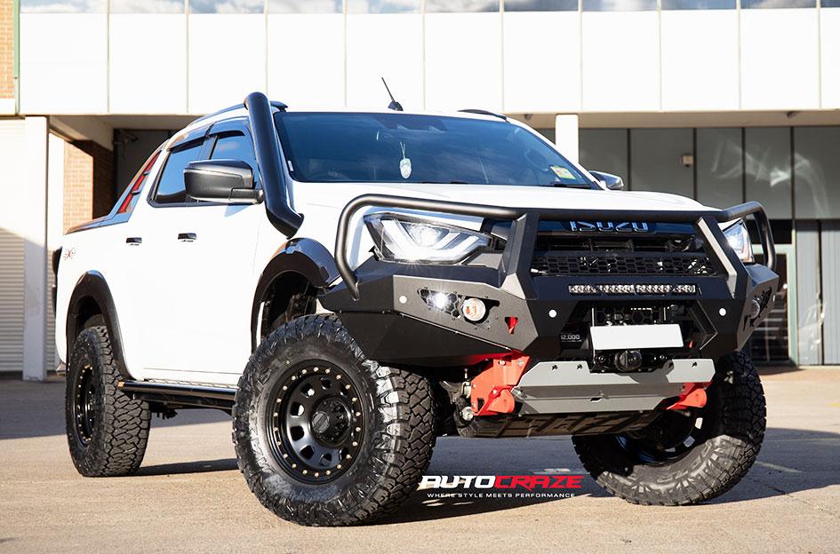 ISUZU DMAX D LOCKER BLACK