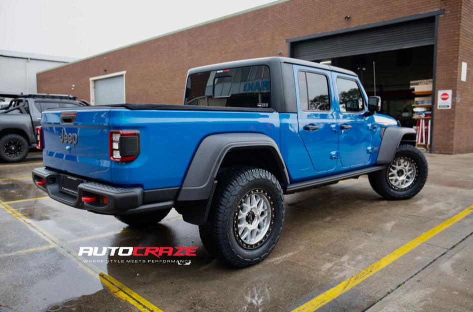 JEEP GLADIATOR GRS MACHINED SATIN BLACK LIP
