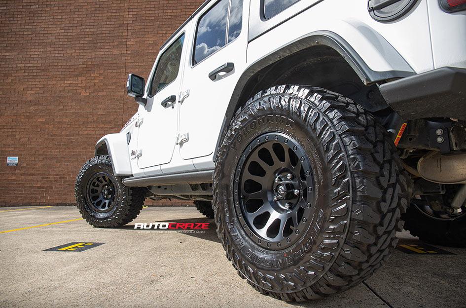 JEEP-WRANGLER-VECTOR-MATTE-BLACK