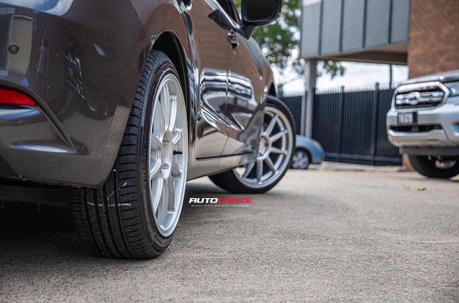 MAZDA-3-MR140-HYPER-SILVER