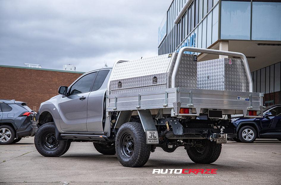 MAZDA BT 50 TERRA SATIN BLACK