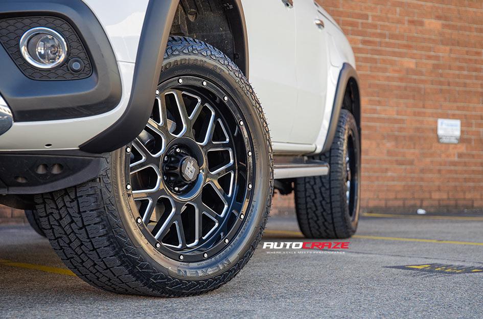 MERCEDES X CLASS VEGAS GLOSS BLACK MILLED 