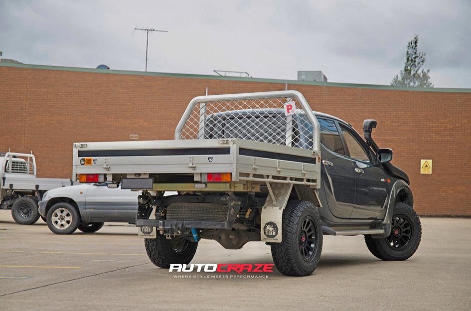 MITSUBISHI TRITON VICTIM MATTE BLACK