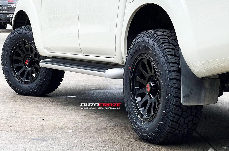 NISSAN-NAVARA-VICTIM-MATTE-BLACK