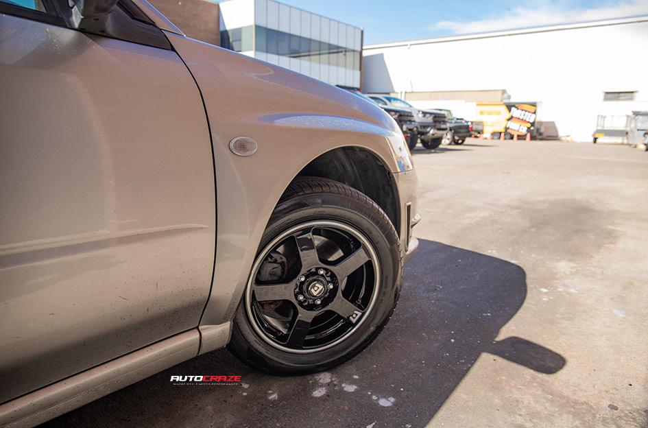 SUBARU IMPREZA MR116 GLOSS BLACK MACHINED EDGE
