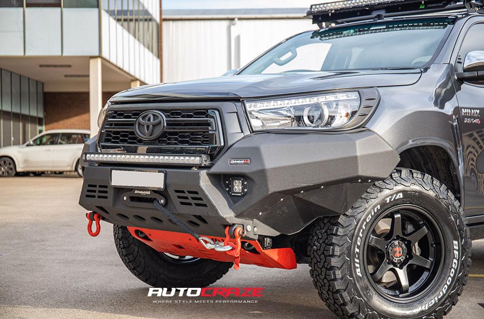 TOYOTA HILUX N80 4WD PROSECUTOR MATTE BLACK