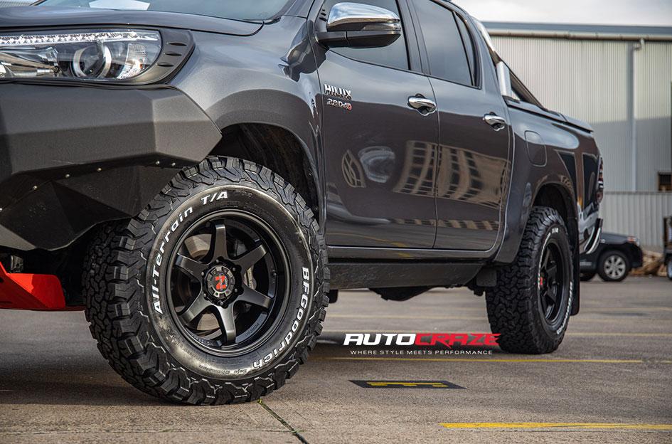 TOYOTA HILUX N80 4WD PROSECUTOR MATTE BLACK
