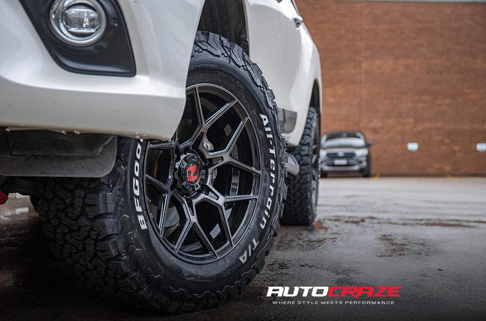 TOYOTA HILUX N80 4WD SABBATH GREY DARK TINT