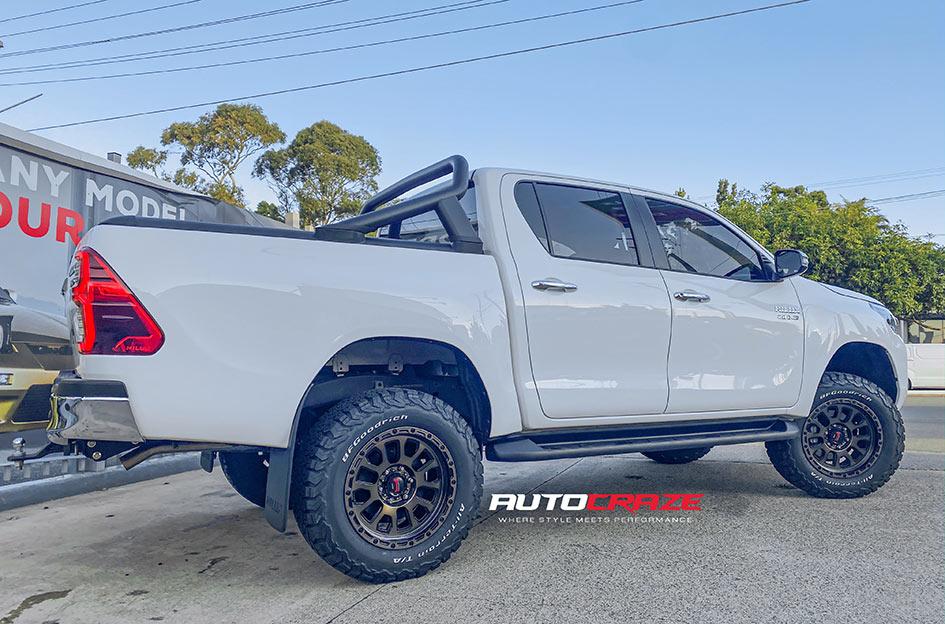 TOYOTA HILUX 4WD MAX X12 OBDFW