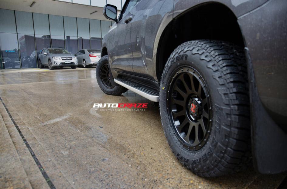 TOYOTA LANDCRUISER PRADO VICTIM MATTE BLACK