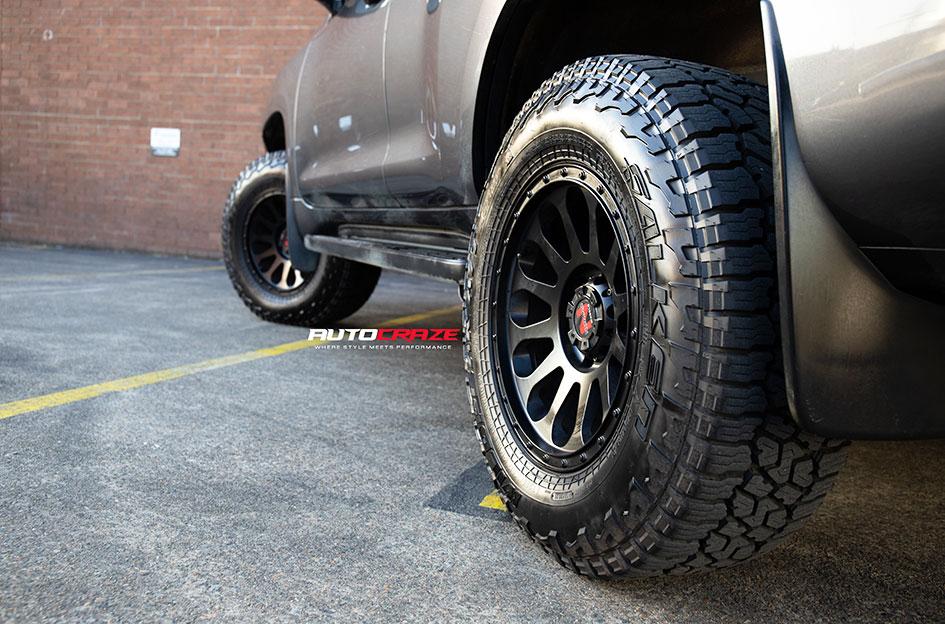 TOYOTA PRADO VICTIM MATTE BLACK